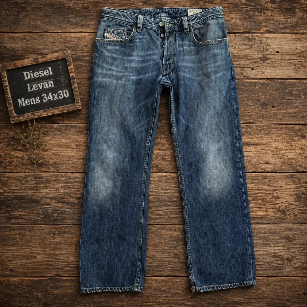 Diesel Levan Mens Jeans 34x30 Straight Leg Blue Medium Wash 008CY